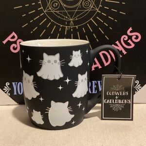 NWT Cobwebs & Cauldrons Ghost Cat Mug 👻